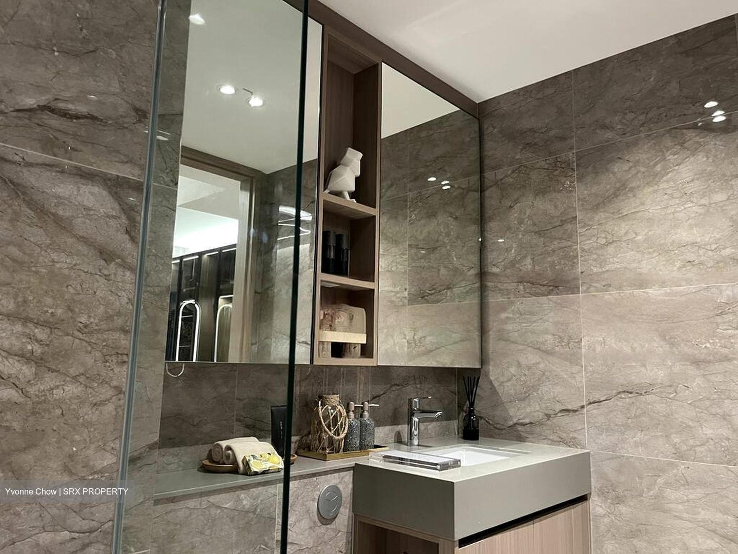 Tampines North Drive 1 (D18), Condominium #448207331